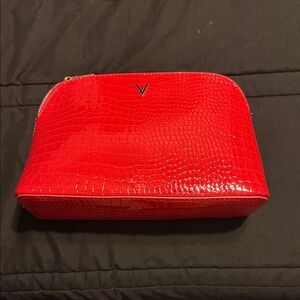 Elegant Red Crocodile-Embossed Cosmetic Bag